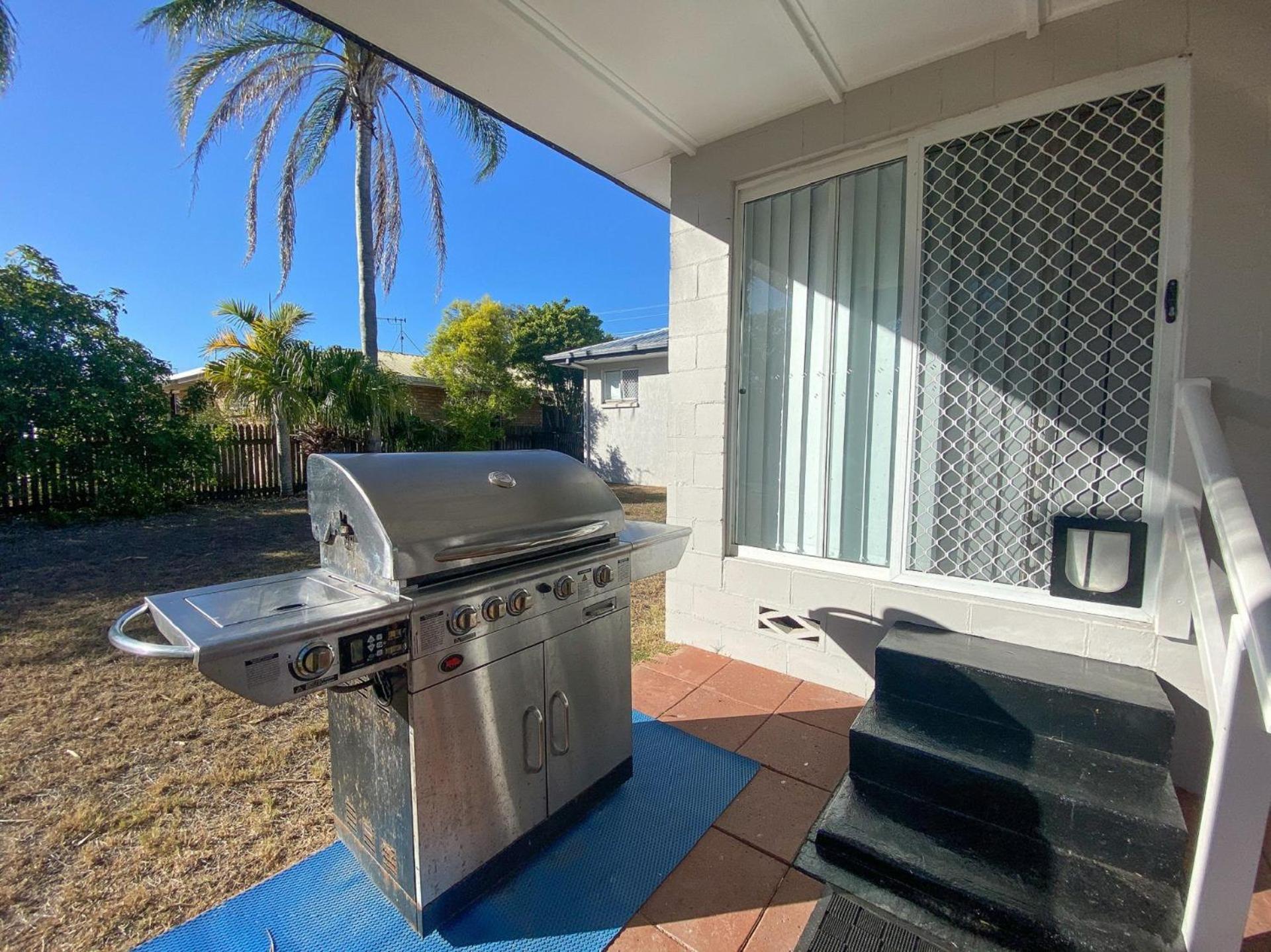 Beach House On Burrum- Close To Beach- 3Br- Wifi-Foxtel Woodgate Exterior photo
